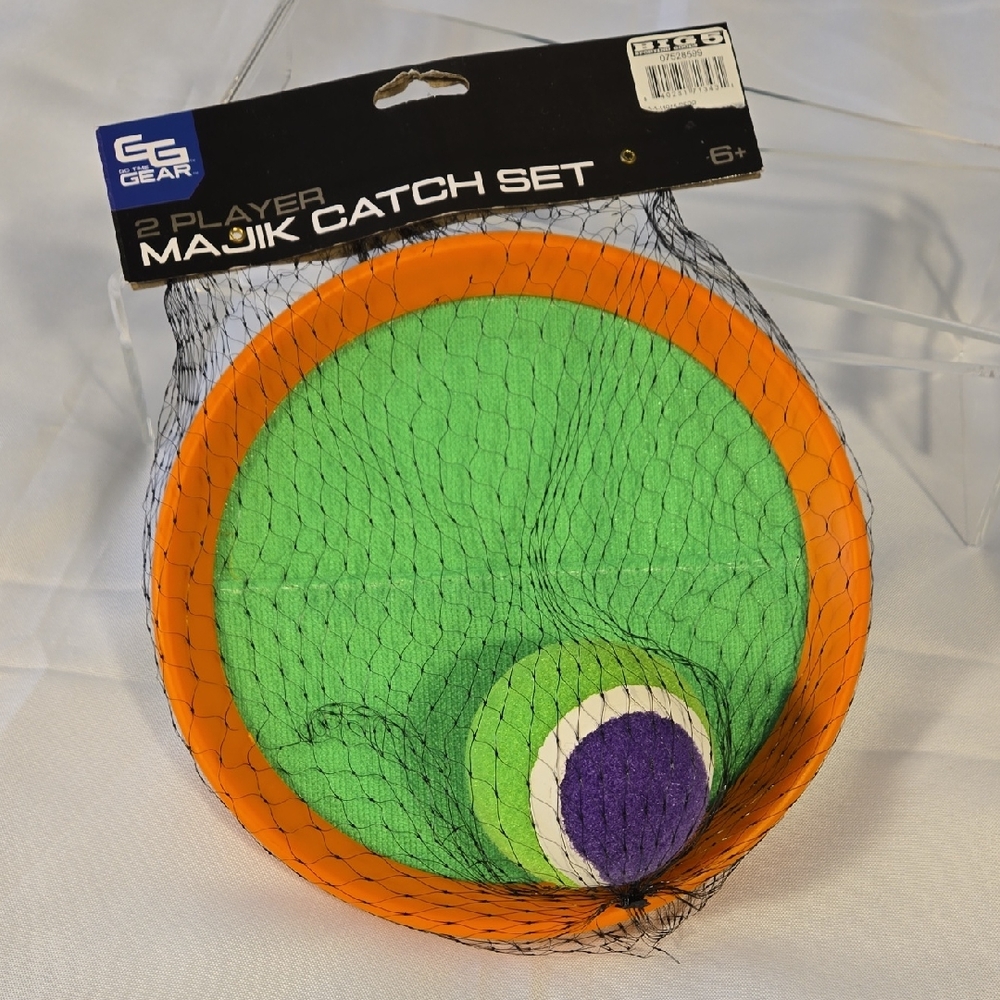 Majik 2 Player Catch Set by GG GEAR - NWT